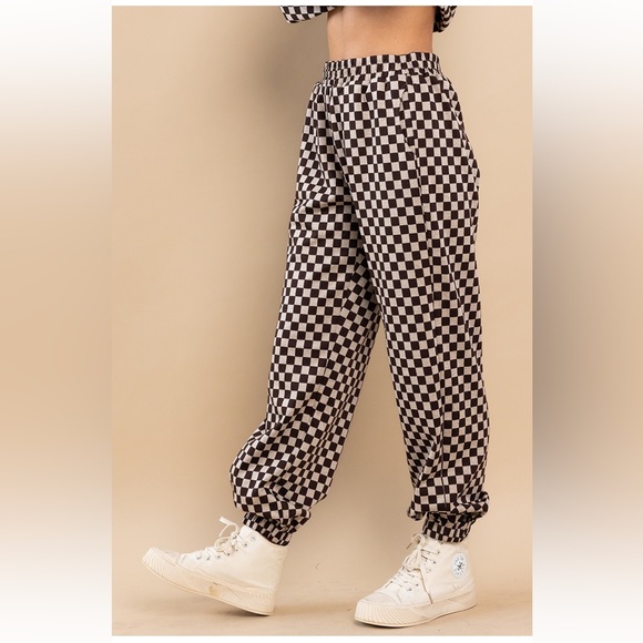 Fabulous Checkerboard Hoodie Top and Jogger Pants Set - Picture 7 of 8